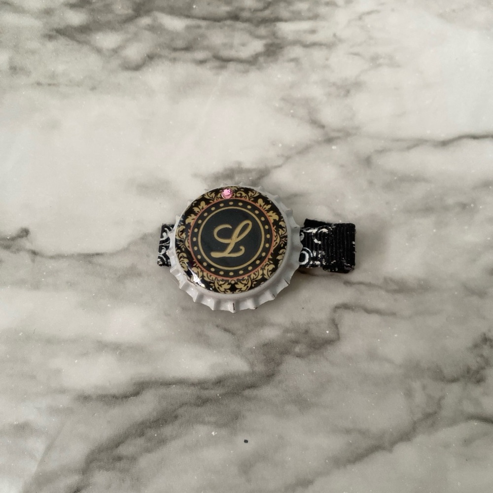 Handmade Vintage Girls Bottle Cap Hair Clip “L” Gold, Black & Pink